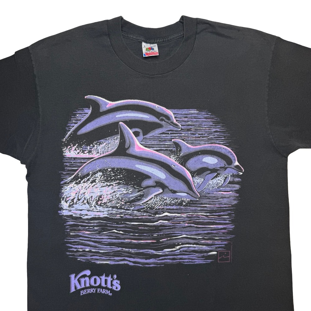 Vintage 90s Knott's Berry Farm dolphins animals shirt